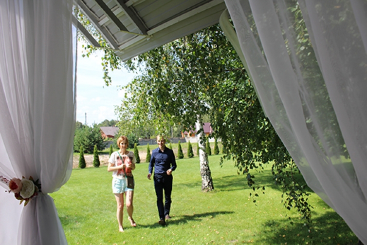 Описание: http://www.avtor-cr.by/image.php//media/ZOZH-2016/Festival10-ZOZH-2017-villa-condra.jpg?width=&height=&image=/media/ZOZH-2016/Festival10-ZOZH-2017-villa-condra.jpg